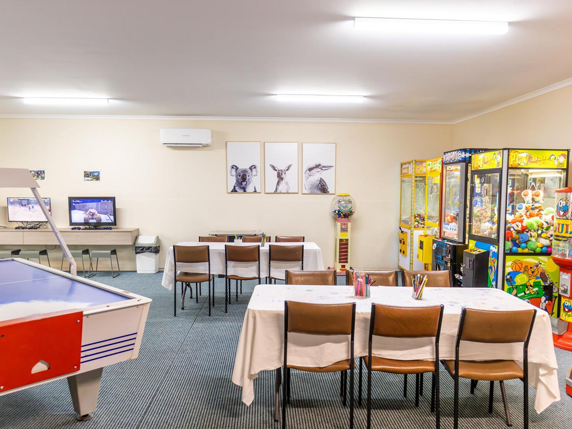 Nrma Ballarat Holiday Park Exterior photo